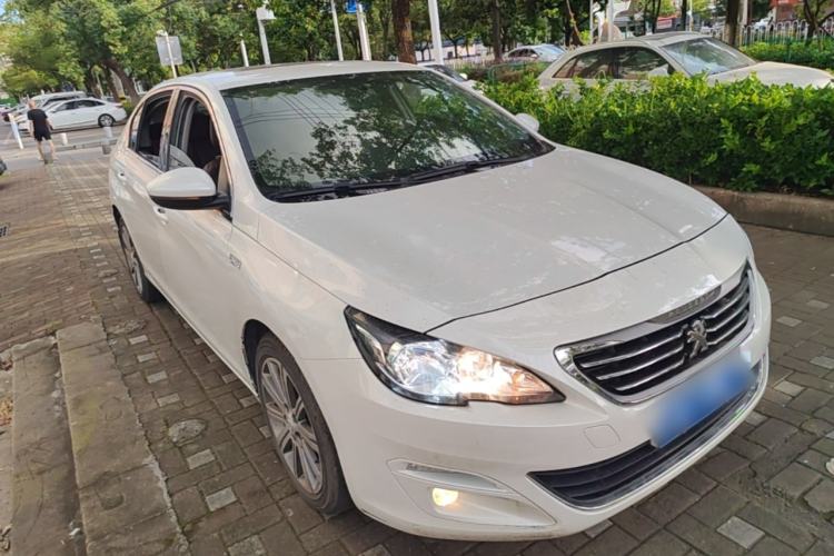 Used Peugeot 408 2015 1.2T Automatic Luxury Edition Front Right 45 Deg