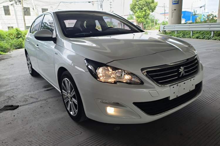 Used Peugeot 408 2015 1.2T Automatic Glory Edition Front Right 45 Deg
