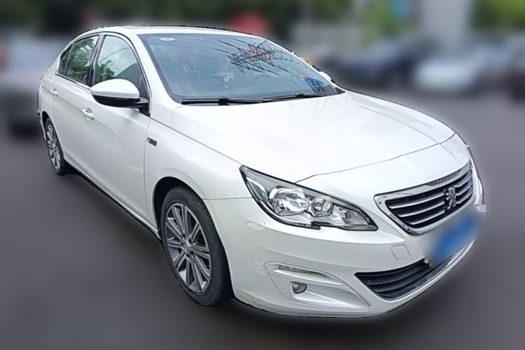 Used Peugeot 408 2015 1.2T Automatic Luxury Edition Front Right 45 Deg