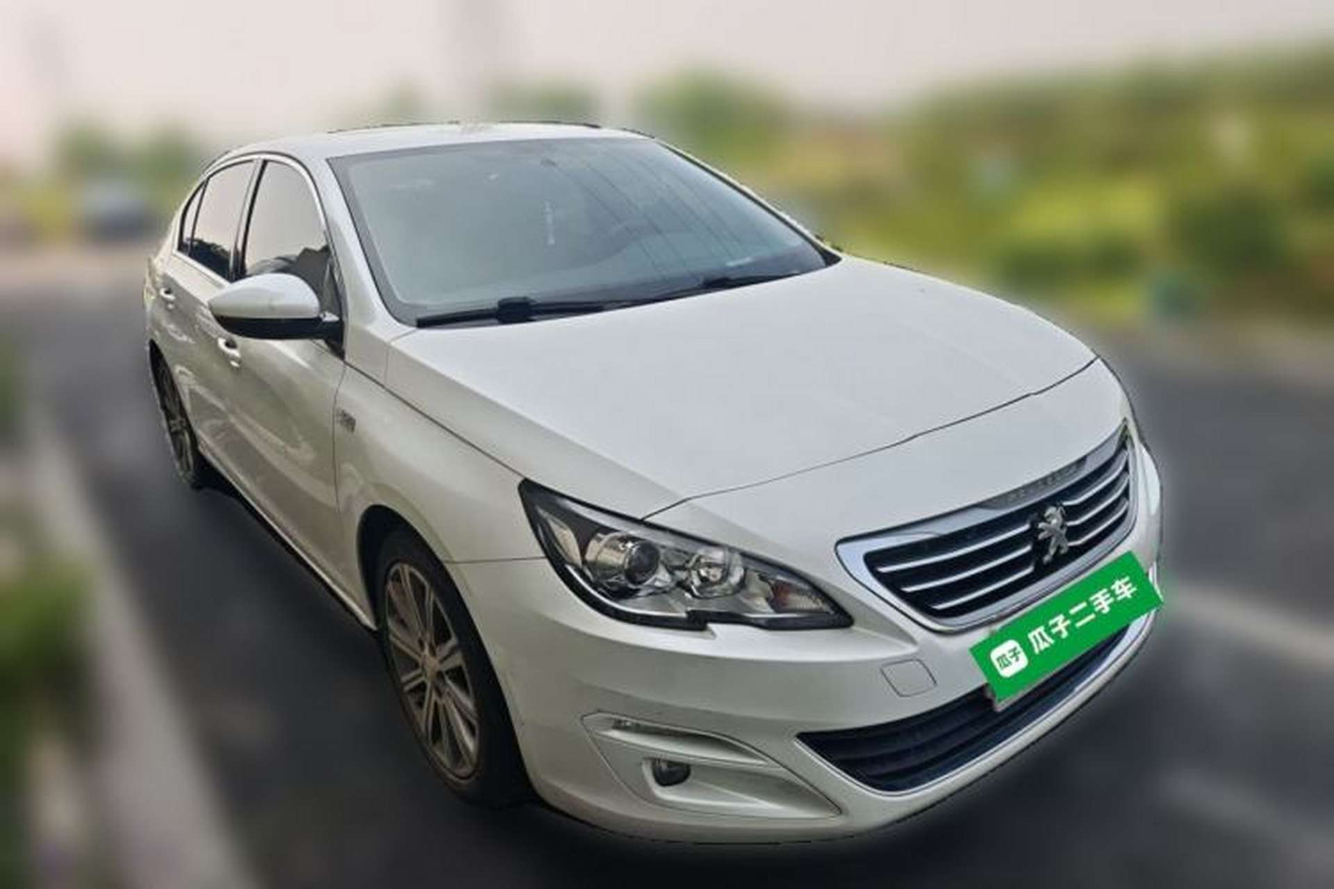 Used Peugeot 408 2015 1.2T Automatic Luxury Edition Front Right 45 Deg