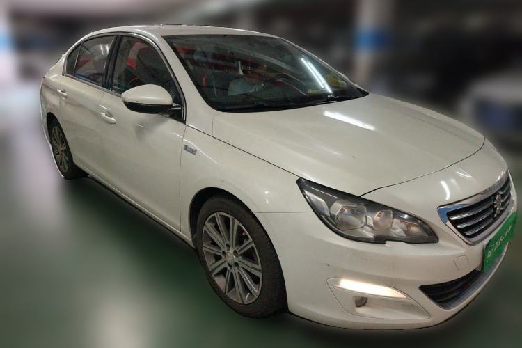 Used Peugeot 408 2015 1.2T Automatic Luxury Edition Front Right 45 Deg