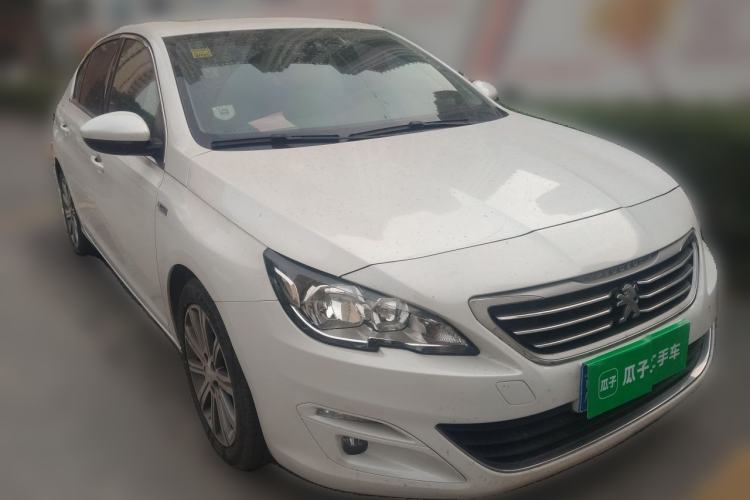 Used Peugeot 408 2015 1.2T Automatic Luxury Edition Front Right 45 Deg