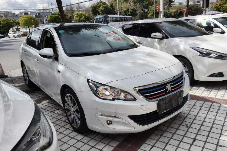 Used Peugeot 408 2015 1.2T Automatic Luxury Edition Front Right 45 Deg
