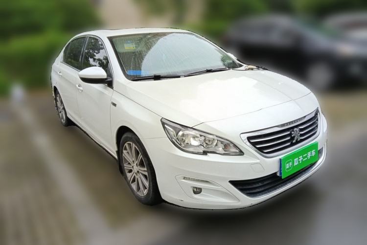 Used Peugeot 408 2015 1.2T Automatic Luxury Edition Front Right 45 Deg