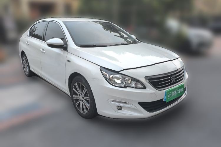 Used Peugeot 408 2015 1.2T Automatic Luxury Edition Front Right 45 Deg