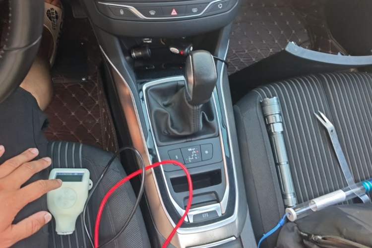 Used Peugeot 408 2015 1.2T Automatic Glory Edition Gear Lever