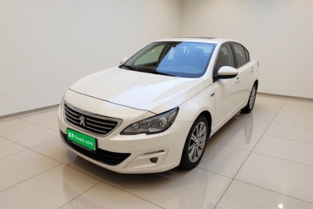 Ojetý Peugeot 408 2015 1.2T Automatic Luxury Edition