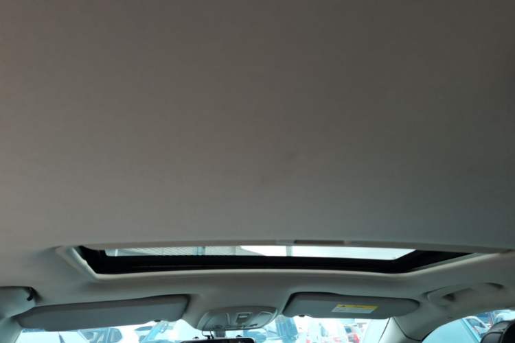 Used Peugeot 408 2015 1.2T Automatic Luxury Edition Headliner
