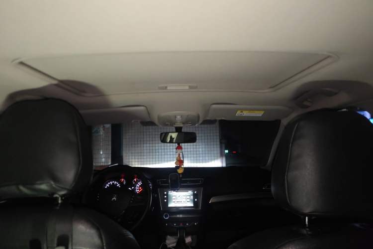 Used Peugeot 408 2015 1.2T Automatic Luxury Edition Headliner