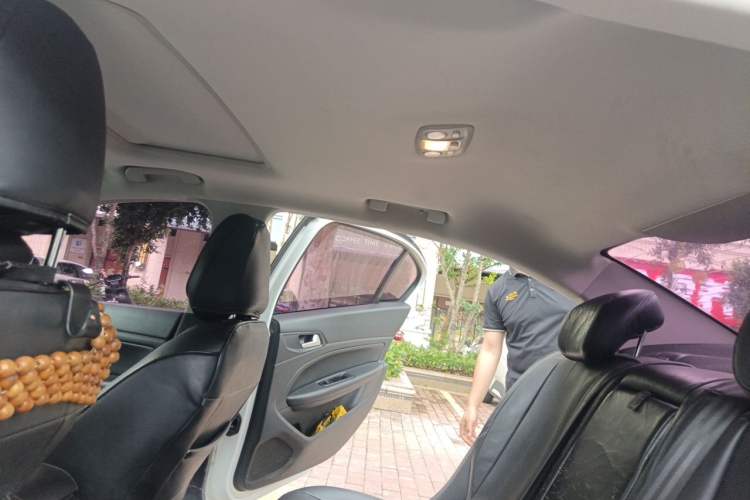 Used Peugeot 408 2015 1.2T Automatic Luxury Edition Headliner