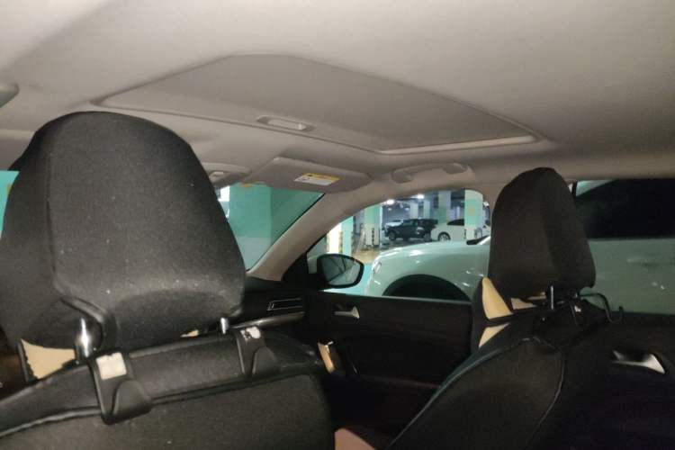 Used Peugeot 408 2015 1.2T Automatic Luxury Edition Headliner