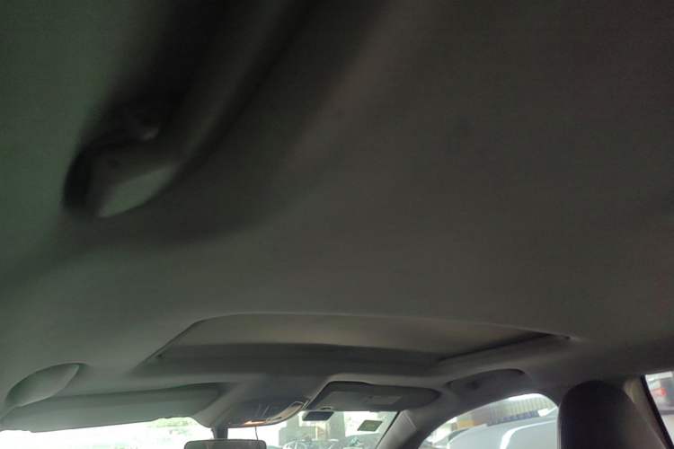Used Peugeot 408 2015 1.2T Automatic Luxury Edition Headliner