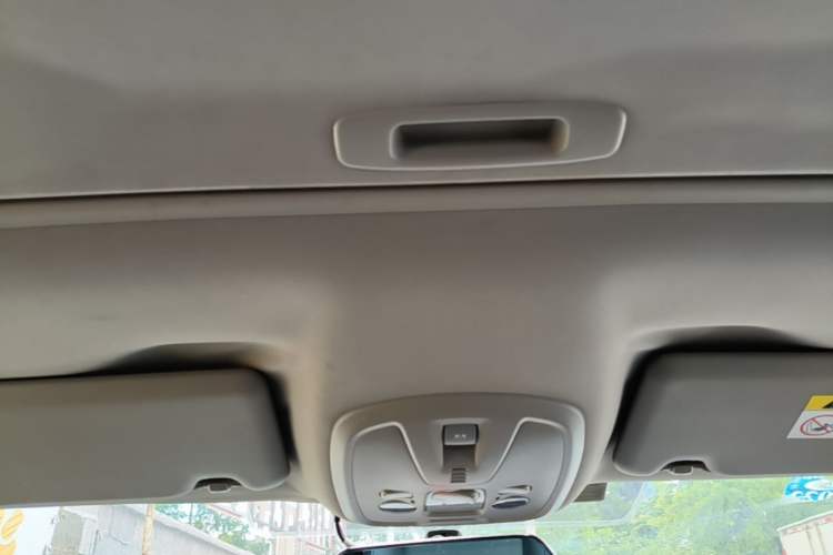 Used Peugeot 408 2015 1.2T Automatic Luxury Edition Headliner