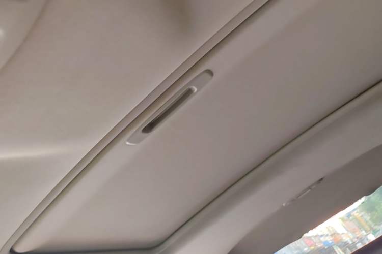 Used Peugeot 408 2015 1.2T Automatic Luxury Edition Headliner