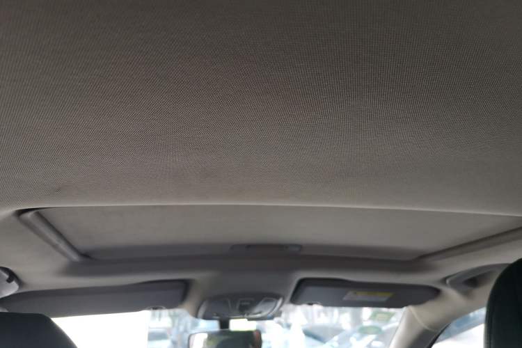 Used Peugeot 408 2015 1.2T Automatic Luxury Edition Headliner