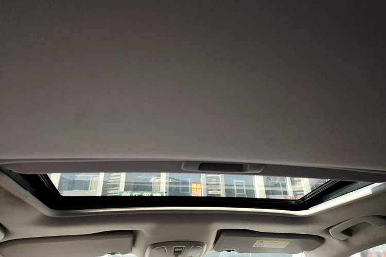 Used Peugeot 408 2015 1.2T Automatic Luxury Edition Headliner