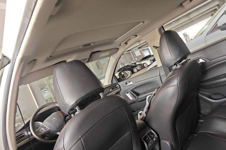 Used Peugeot 408 2015 1.2T Automatic Luxury Edition Headliner