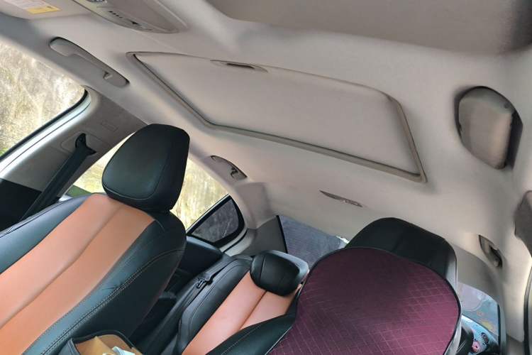 Used Peugeot 408 2015 1.2T Automatic Luxury Edition Headliner