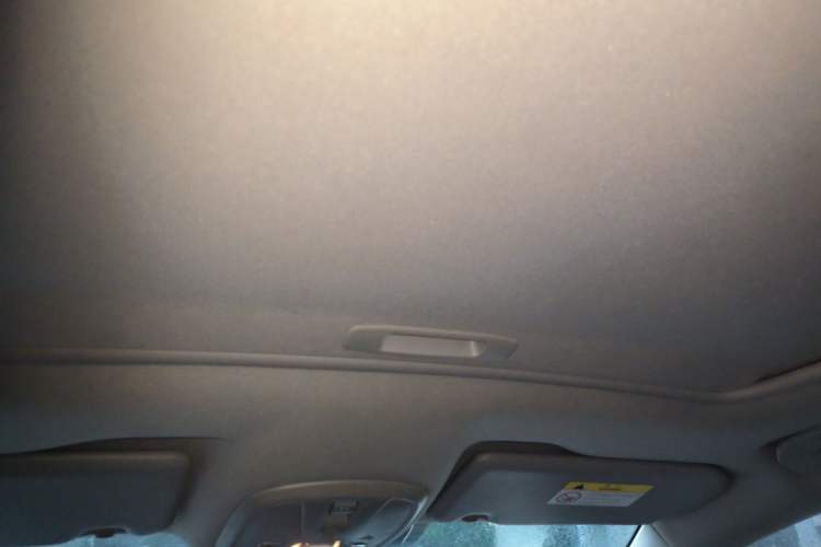 Used Peugeot 408 2015 1.2T Automatic Luxury Edition Headliner
