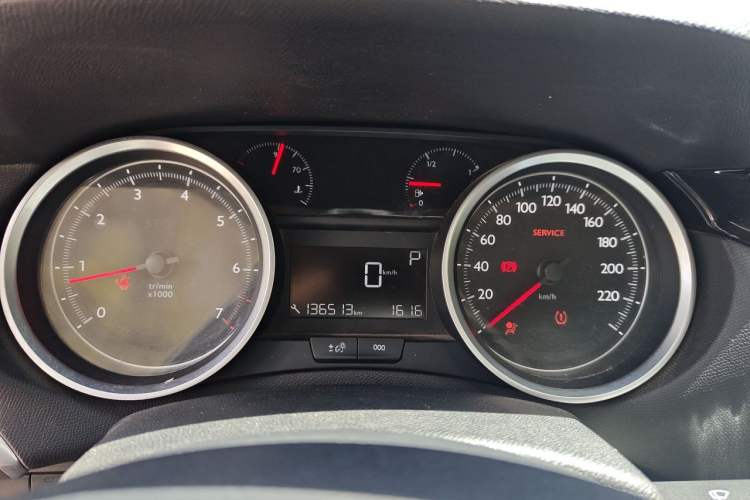 Used Peugeot 408 2015 1.2T Automatic Luxury Edition Instrument Cluster