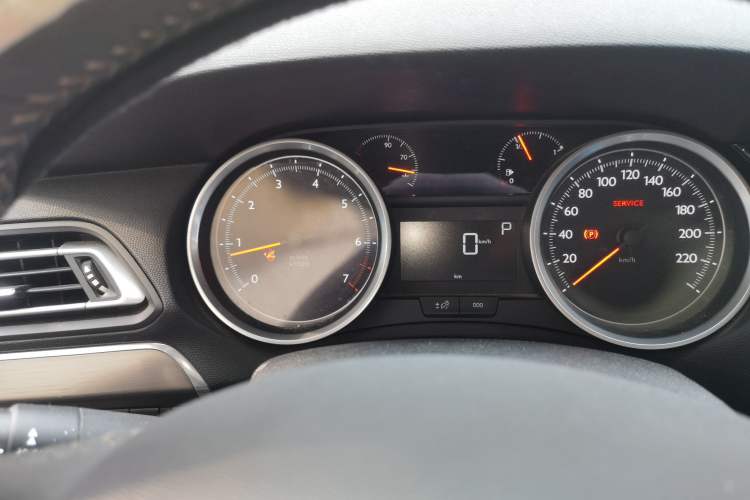 Used Peugeot 408 2015 1.2T Automatic Luxury Edition Instrument Cluster