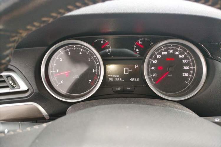 Used Peugeot 408 2015 1.2T Automatic Luxury Edition Instrument Cluster