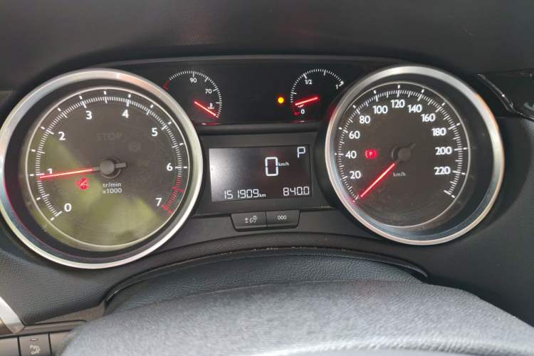 Used Peugeot 408 2015 1.2T Automatic Luxury Edition Instrument Cluster