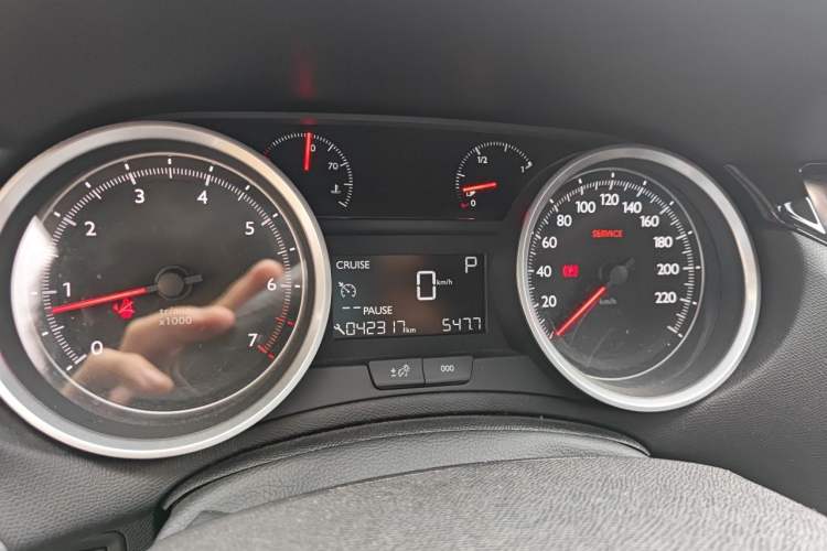 Used Peugeot 408 2015 1.2T Automatic Luxury Edition Instrument Cluster