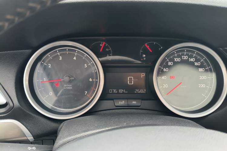 Used Peugeot 408 2015 1.2T Automatic Luxury Edition Instrument Cluster