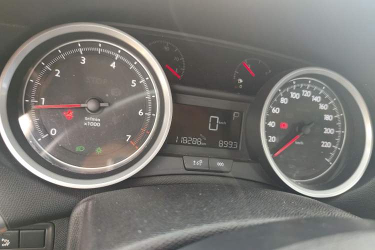 Used Peugeot 408 2015 1.2T Automatic Luxury Edition Instrument Cluster