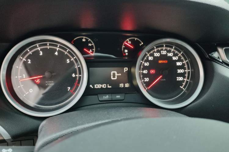 Used Peugeot 408 2015 1.2T Automatic Luxury Edition Instrument Cluster
