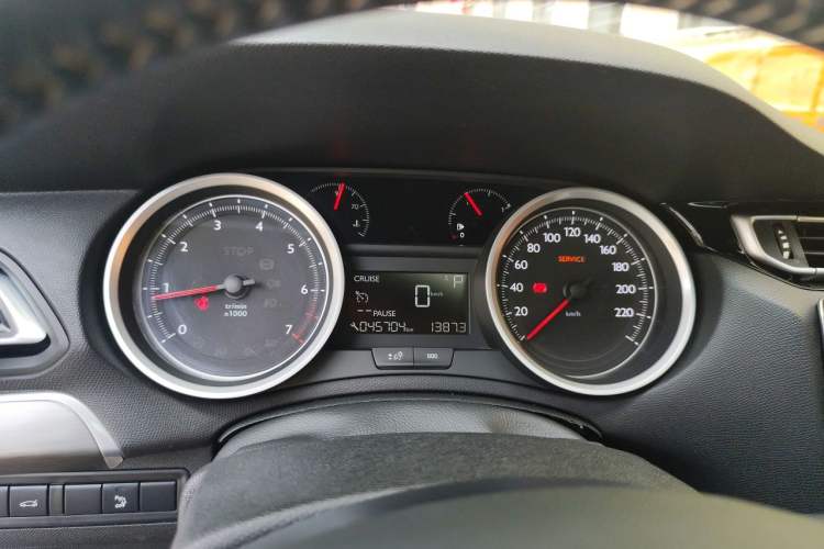 Used Peugeot 408 2015 1.2T Automatic Luxury Edition Instrument Cluster