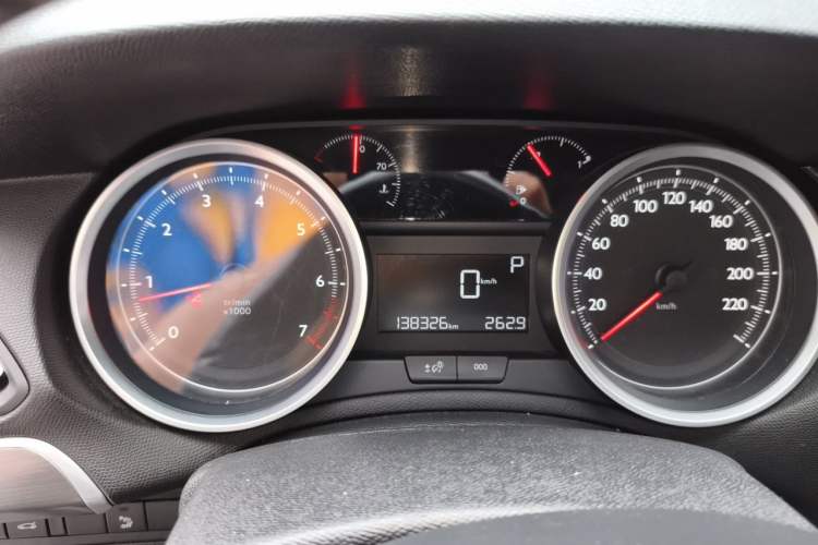 Used Peugeot 408 2015 1.2T Automatic Luxury Edition Instrument Cluster