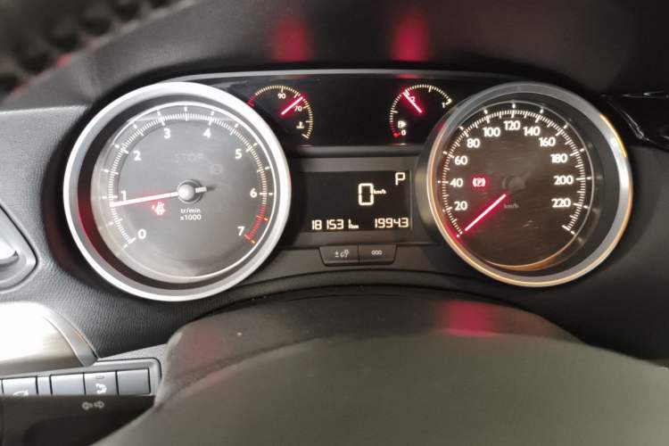 Used Peugeot 408 2015 1.2T Automatic Luxury Edition Instrument Cluster