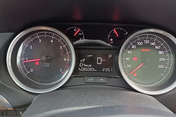 Used Peugeot 408 2015 1.2T Automatic Luxury Edition Instrument Cluster
