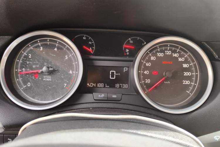 Used Peugeot 408 2015 1.2T Automatic Luxury Edition Instrument Cluster
