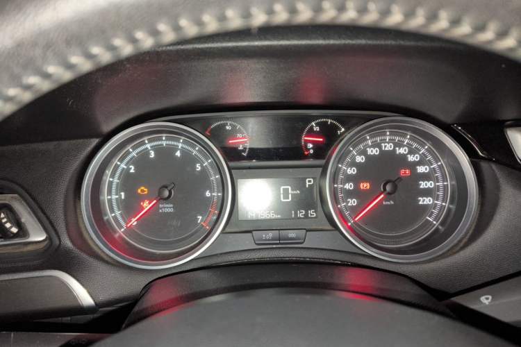 Used Peugeot 408 2015 1.2T Automatic Luxury Edition Instrument Cluster