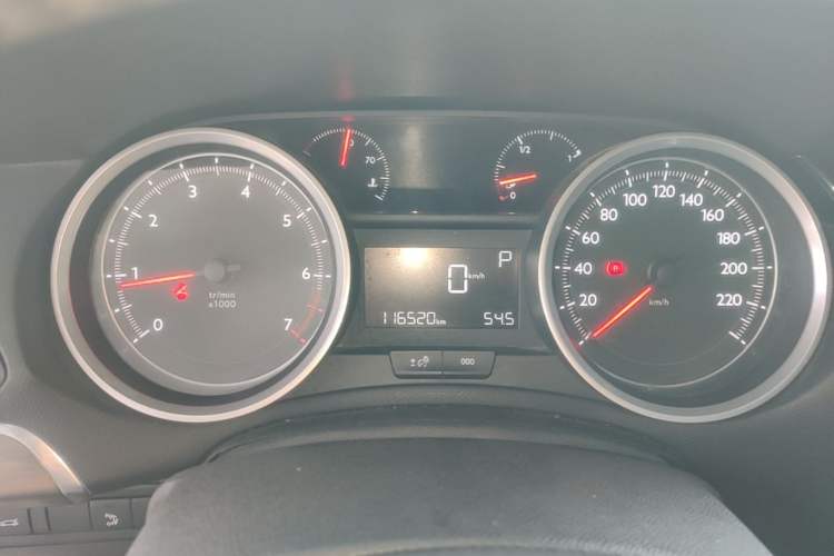 Used Peugeot 408 2015 1.2T Automatic Luxury Edition Instrument Cluster