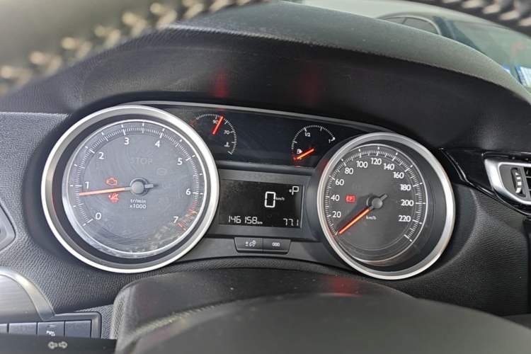 Used Peugeot 408 2015 1.2T Automatic Luxury Edition Instrument Cluster