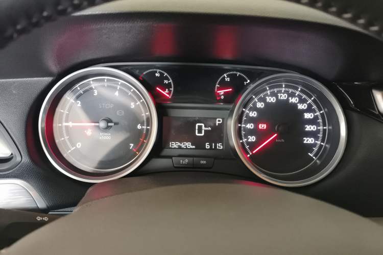Used Peugeot 408 2015 1.2T Automatic Luxury Edition Instrument Cluster