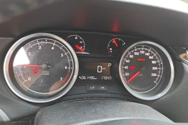 Used Peugeot 408 2015 1.2T Automatic Luxury Edition Instrument Cluster