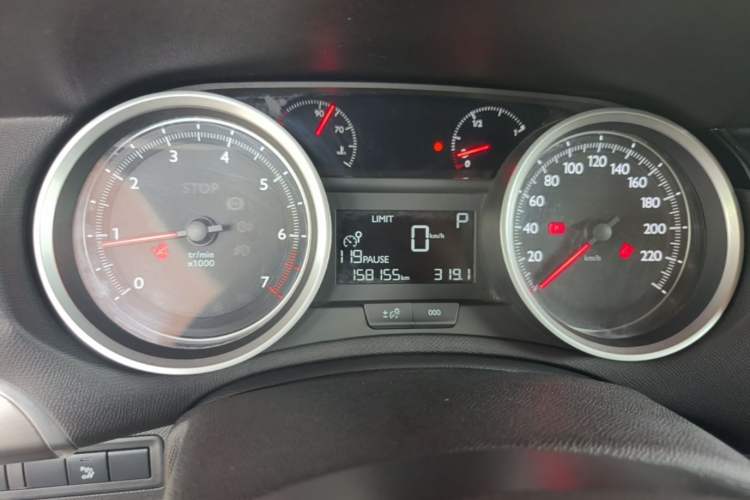 Used Peugeot 408 2015 1.2T Automatic Luxury Edition Instrument Cluster