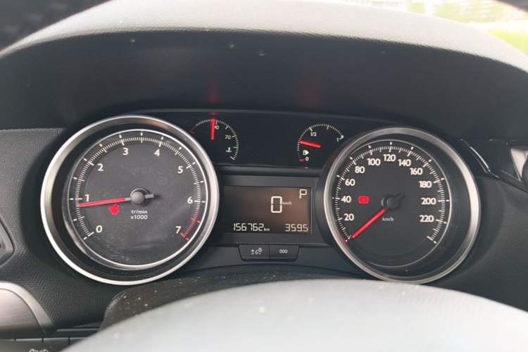 Used Peugeot 408 2015 1.2T Automatic Luxury Edition Instrument Cluster