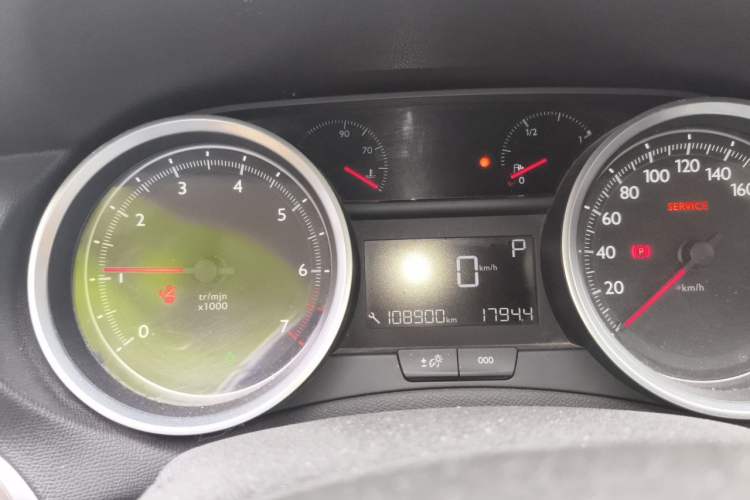 Used Peugeot 408 2015 1.2T Automatic Luxury Edition Instrument Cluster