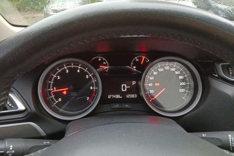 Used Peugeot 408 2015 1.2T Automatic Luxury Edition Instrument Cluster