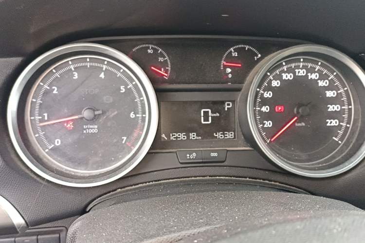 Used Peugeot 408 2015 1.2T Automatic Luxury Edition Instrument Cluster