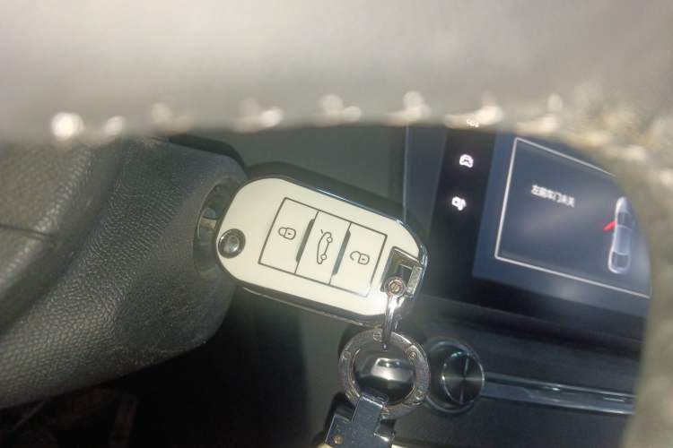 Used Peugeot 408 2015 1.2T Automatic Luxury Edition Interior 1