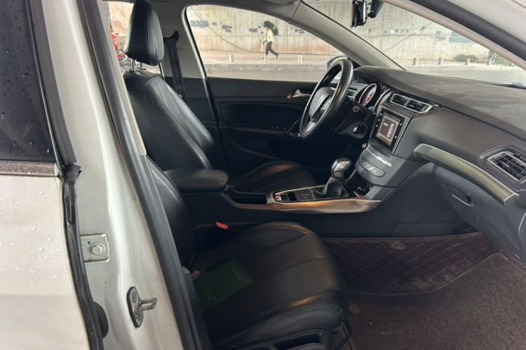 Used Peugeot 408 2015 1.2T Automatic Luxury Edition Interior 7