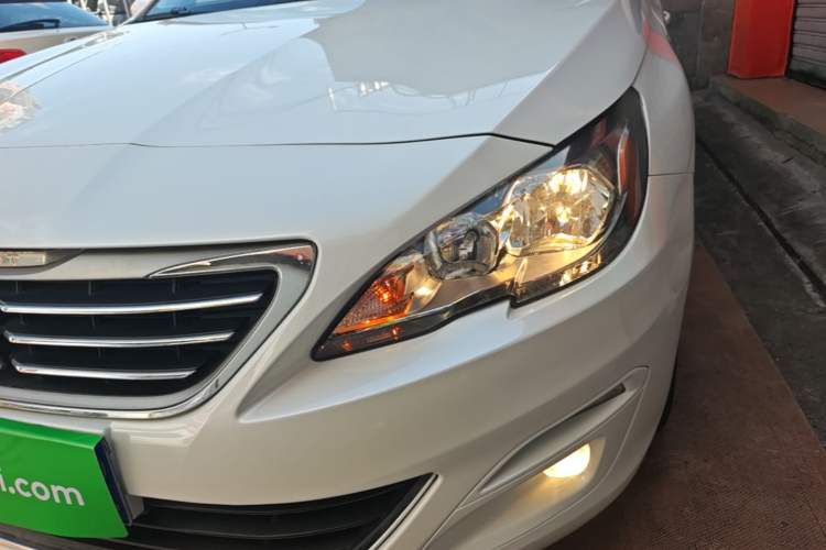 Used Peugeot 408 2015 1.2T Automatic Glory Edition Left Front Headlight