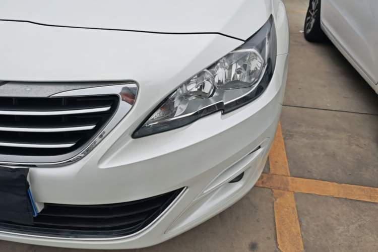 Used Peugeot 408 2015 1.2T Automatic Luxury Edition Left Front Headlight